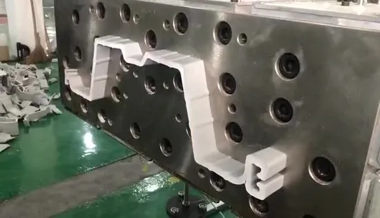 Stampo In Alluminio CNC Per Esche Nuotanti 5,5 Pollici - Open Pour - Foto 3